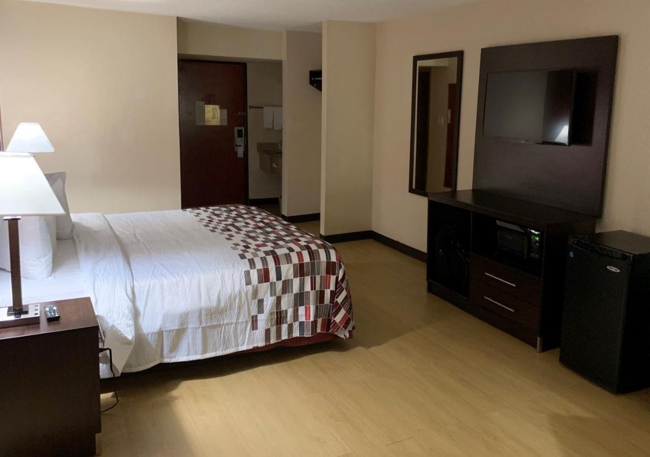 Red Roof Inn Atlanta - Six Flags Lodge West Екстериор снимка