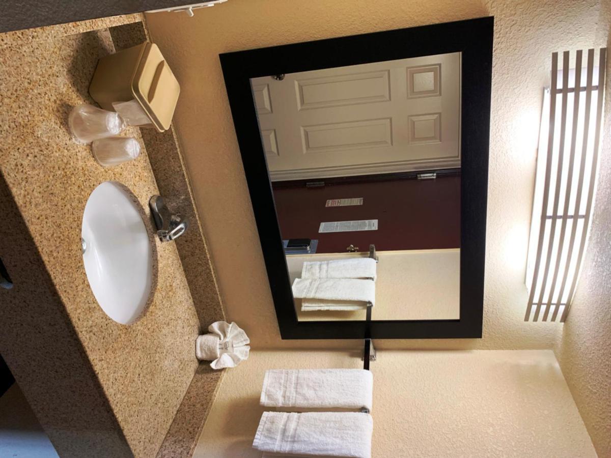 Red Roof Inn Atlanta - Six Flags Lodge West Екстериор снимка