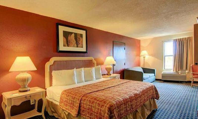 Red Roof Inn Atlanta - Six Flags Lodge West Екстериор снимка